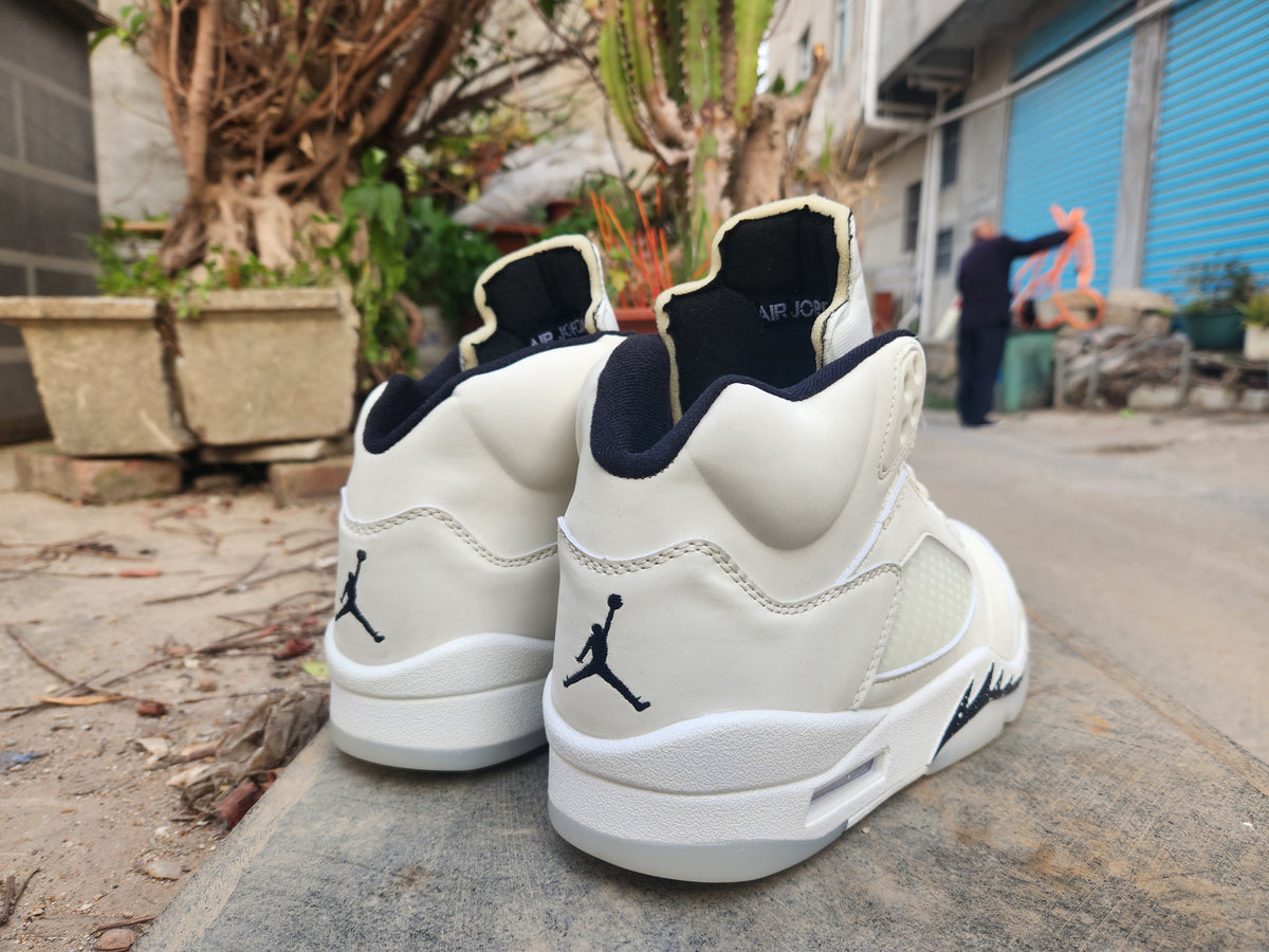 Air Jordan 5 Cream/Black Men's Basketball Shoes