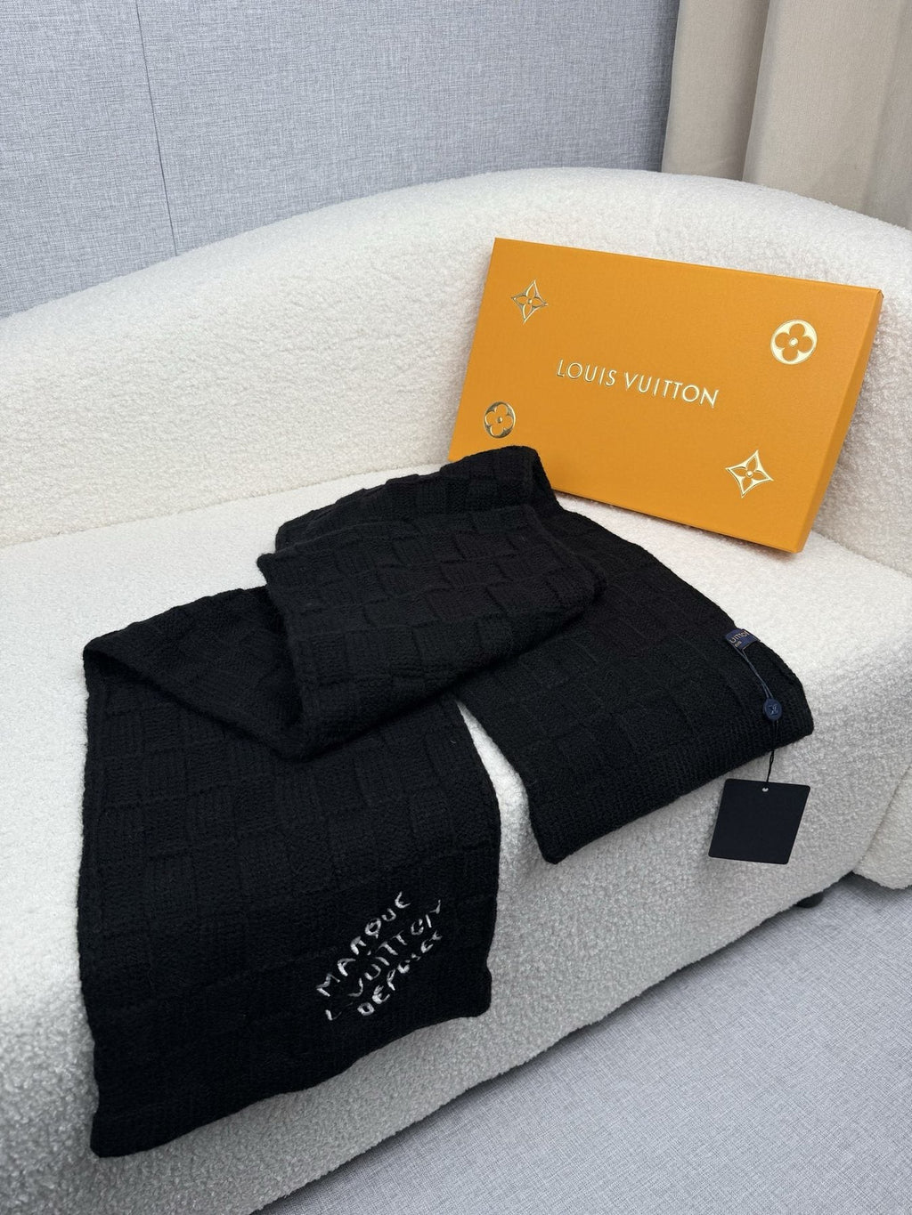 Louis Vuitton Black Knit Scarf