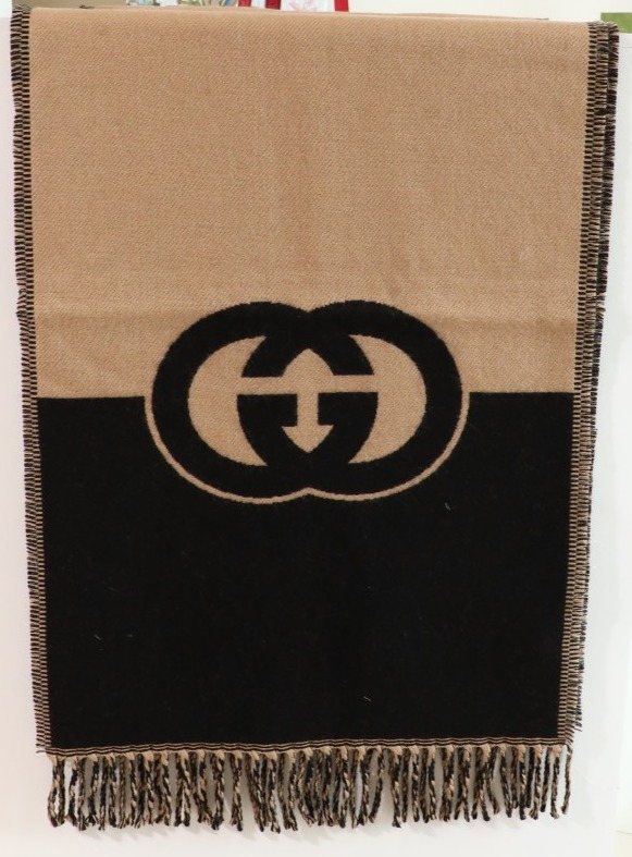 Gucci Beige and Black Fringed Scarf