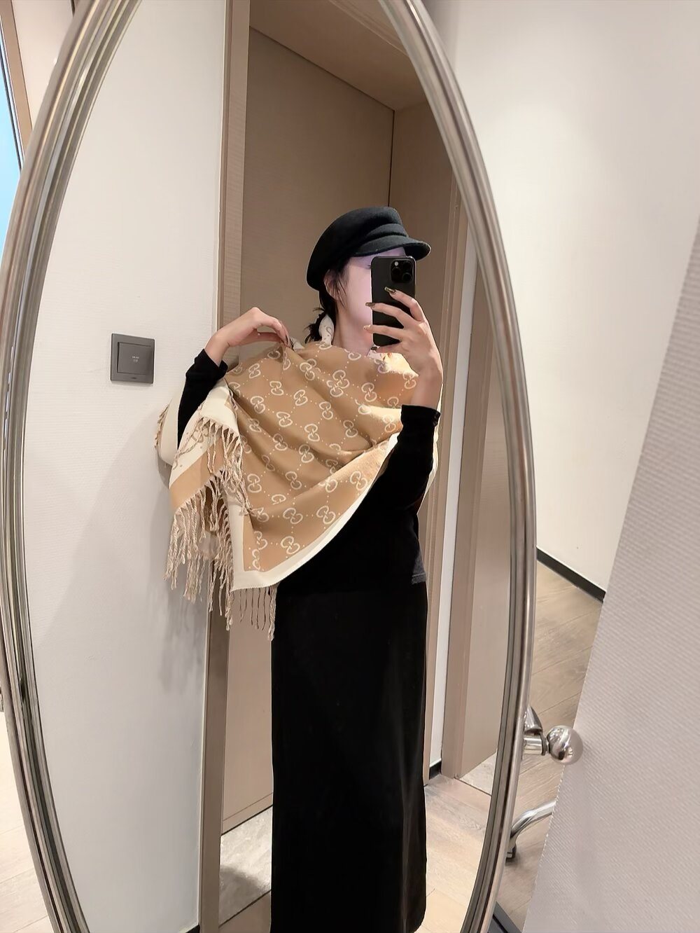 Gucci Black & Beige Fringed Shawl