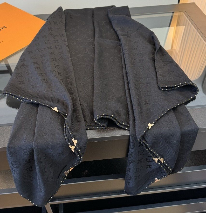Dark Navy Patterned Decorative-Edge Scarf