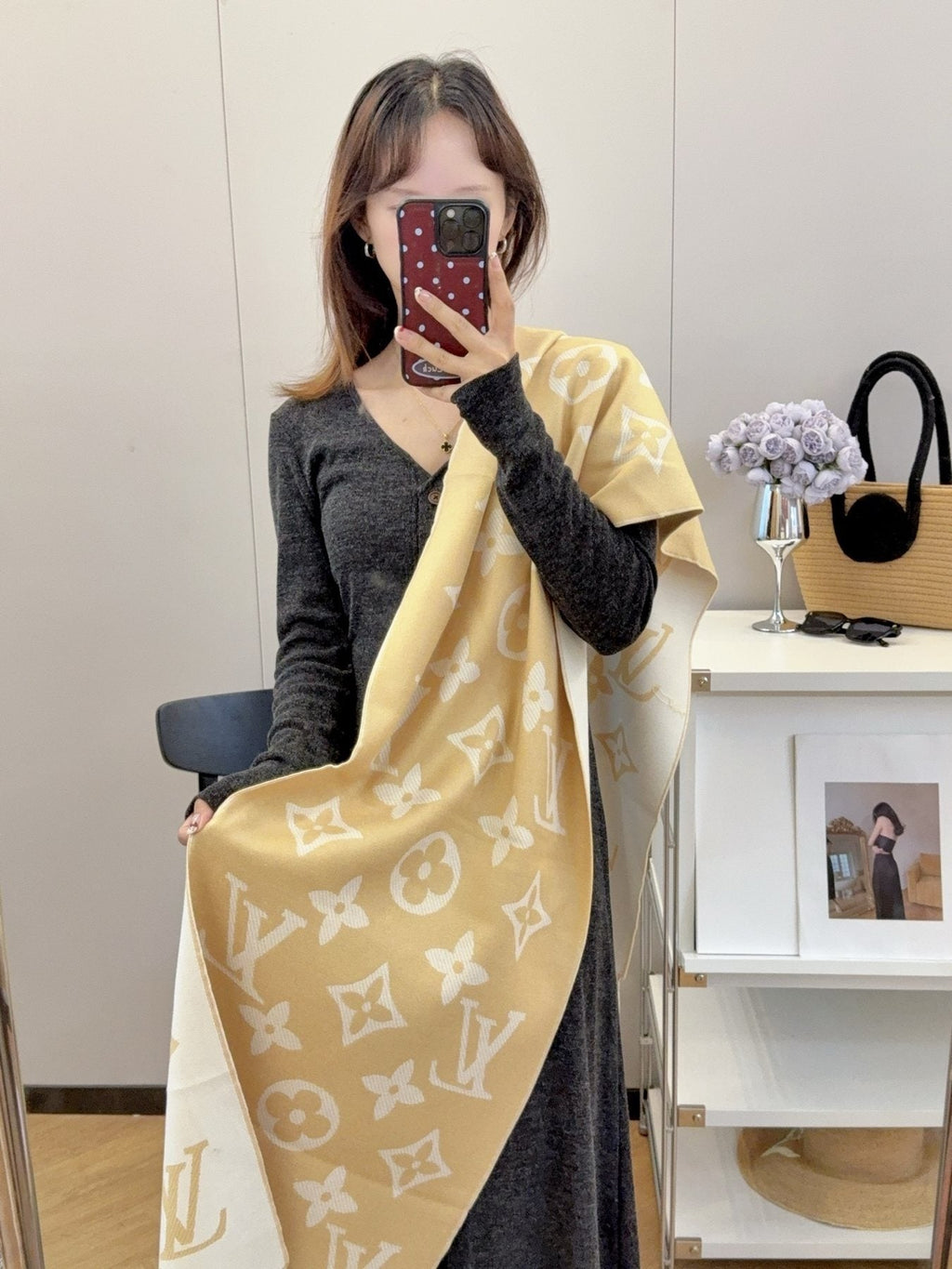 Louis Vuitton Beige & White Fringed Scarf