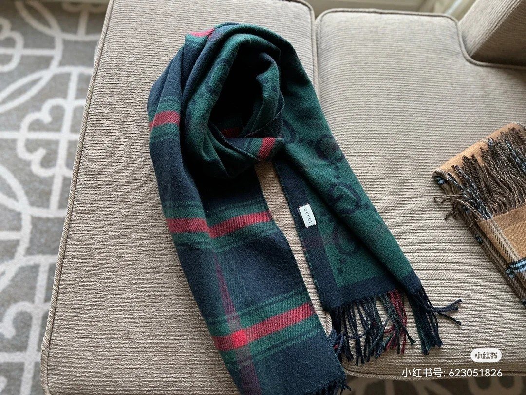 Gucci Green Plaid Wool Scarf
