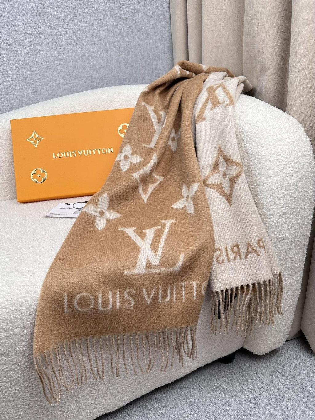 Louis Vuitton Wordmark Monogram Scarf - 180 x 45 cm