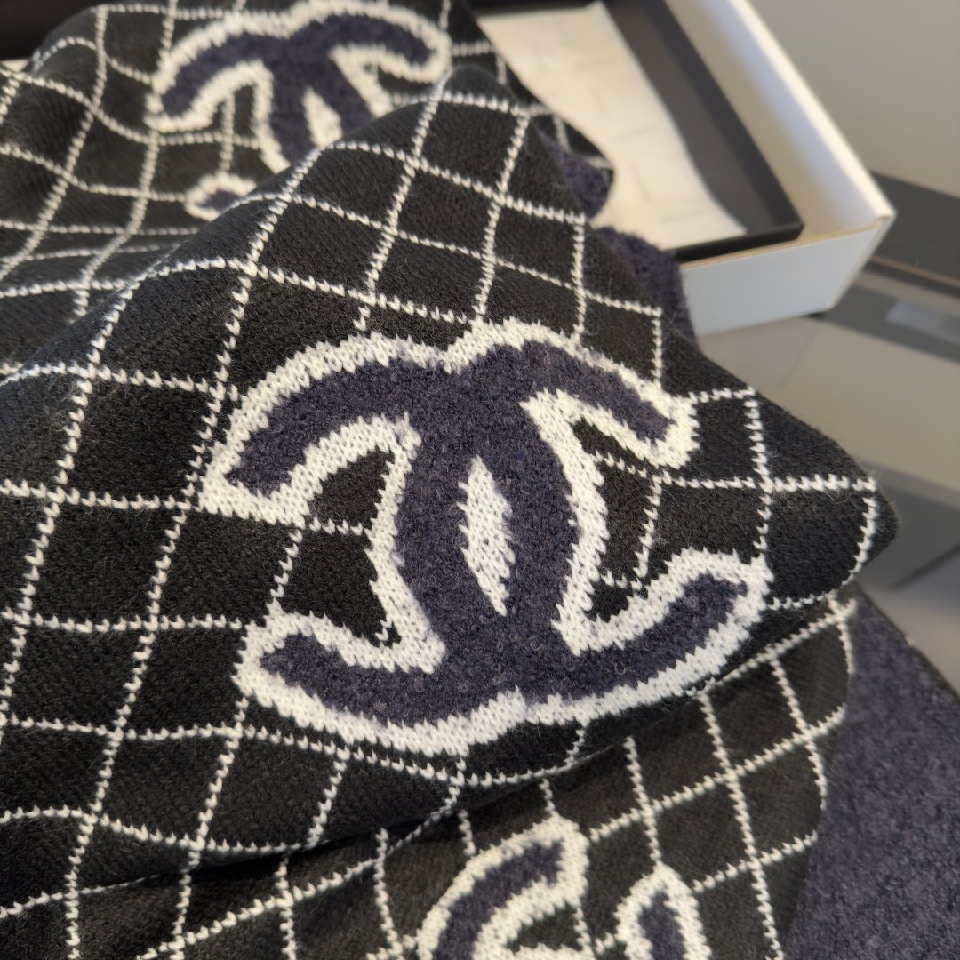 Chanel Grid Knit Scarf