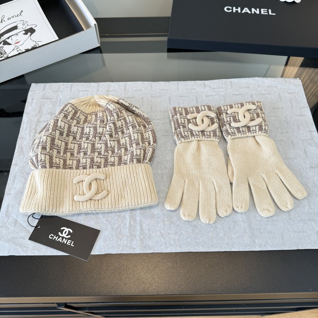 Chanel Logo Knit Hat, Scarf & Gloves Set