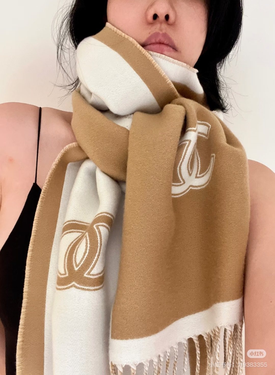 Chanel Contrast-Border Two-Tone Fringed Scarf