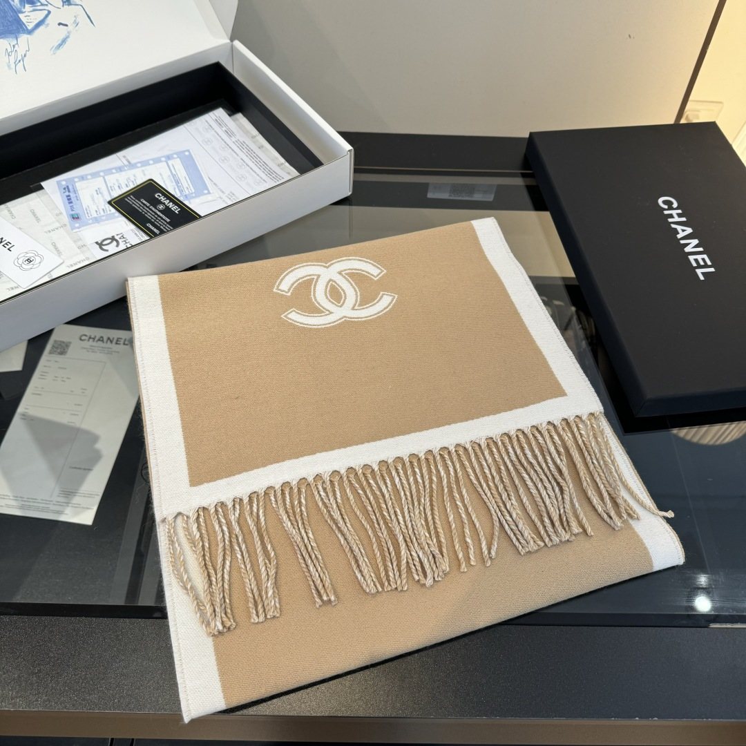 Chanel Contrast-Border Two-Tone Fringed Scarf