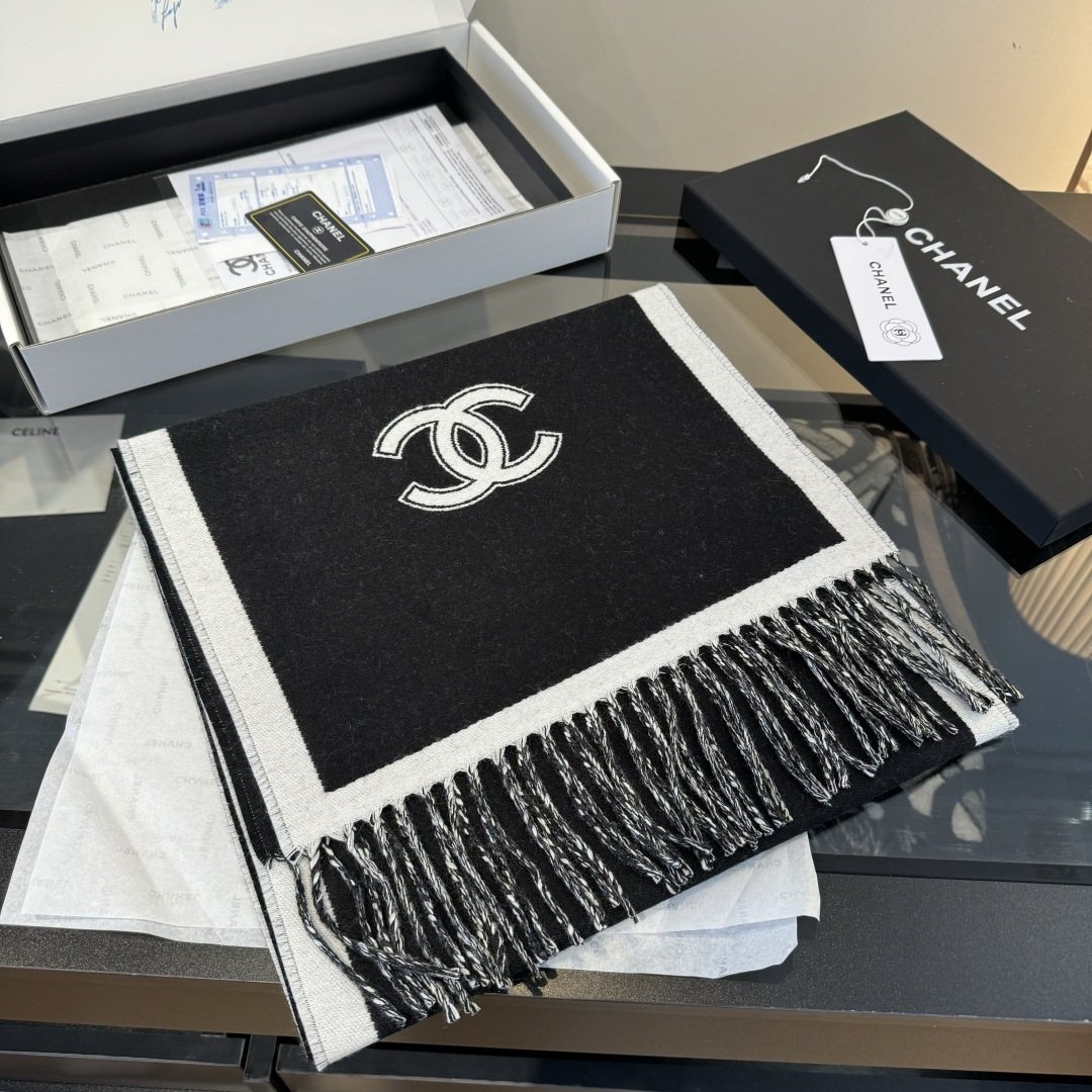 Chanel Contrast-Border Two-Tone Fringed Scarf