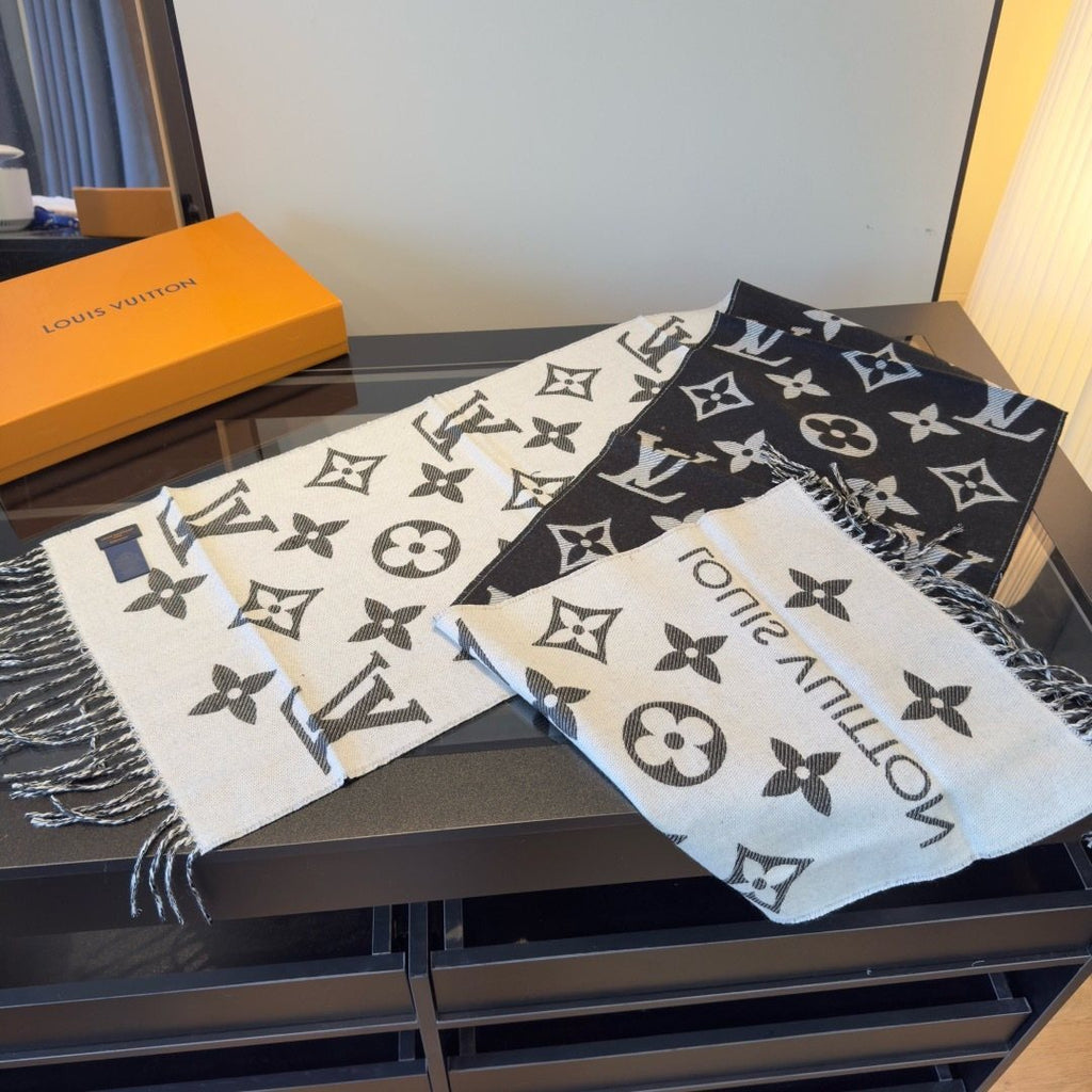 Louis Vuitton Oversized Monogram Wool Scarf - 180 x 30 cm
