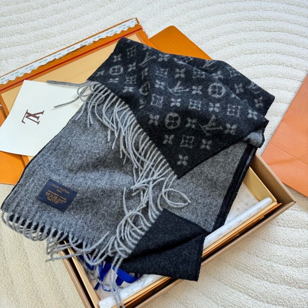 Louis Vuitton Men's Monogram Fringe Scarf - 30 x 180 cm