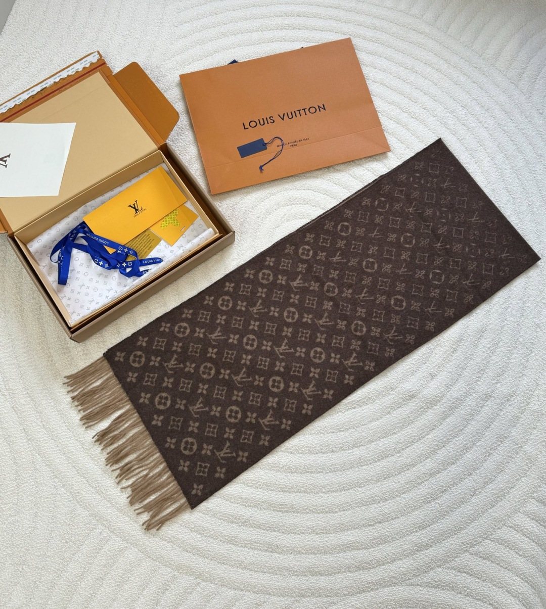 Louis Vuitton Men's Tonal Monogram Cashmere Scarf