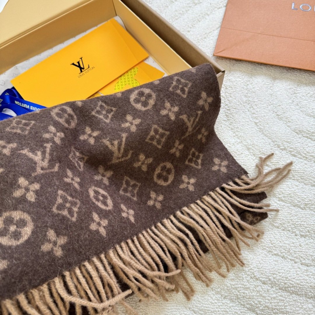 Louis Vuitton Two-Tone Reversible Monogram Scarf - 30 x 180 cm