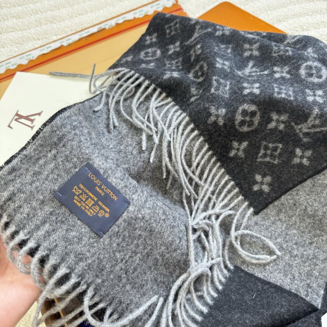 Louis Vuitton Two-Tone Reversible Monogram Scarf - 30 x 180 cm