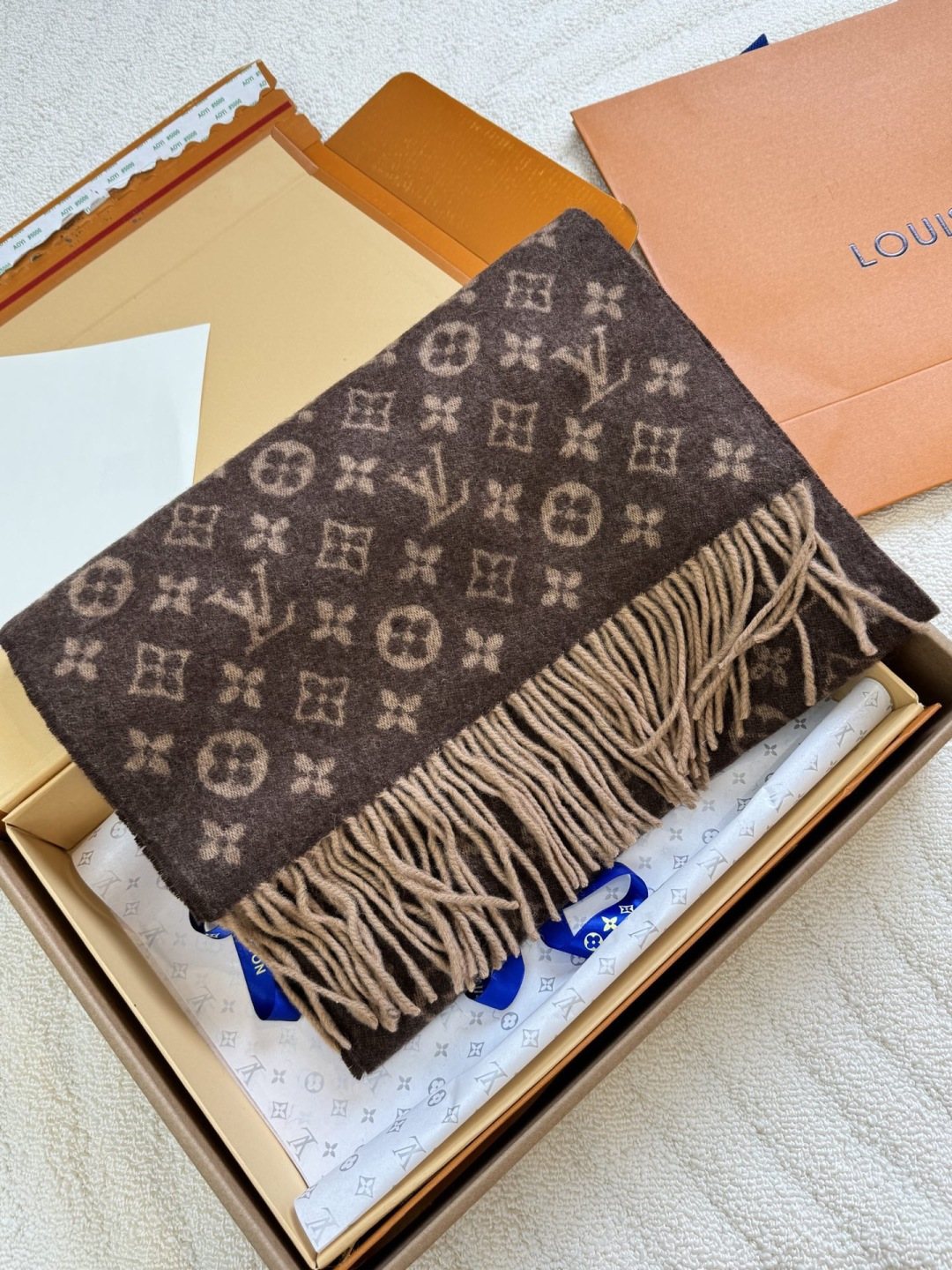 Louis Vuitton Men's Tonal Monogram Cashmere Scarf