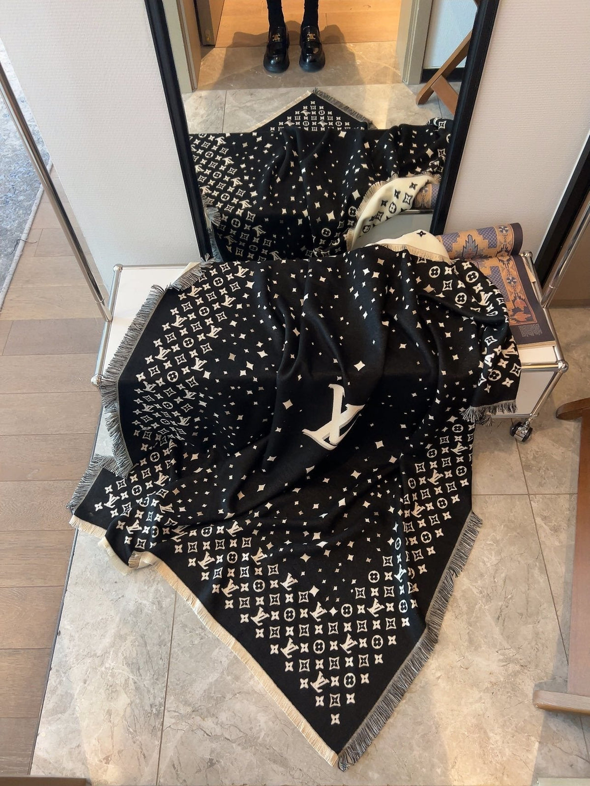 Louis Vuitton Starry Monogram Fringed Wrap