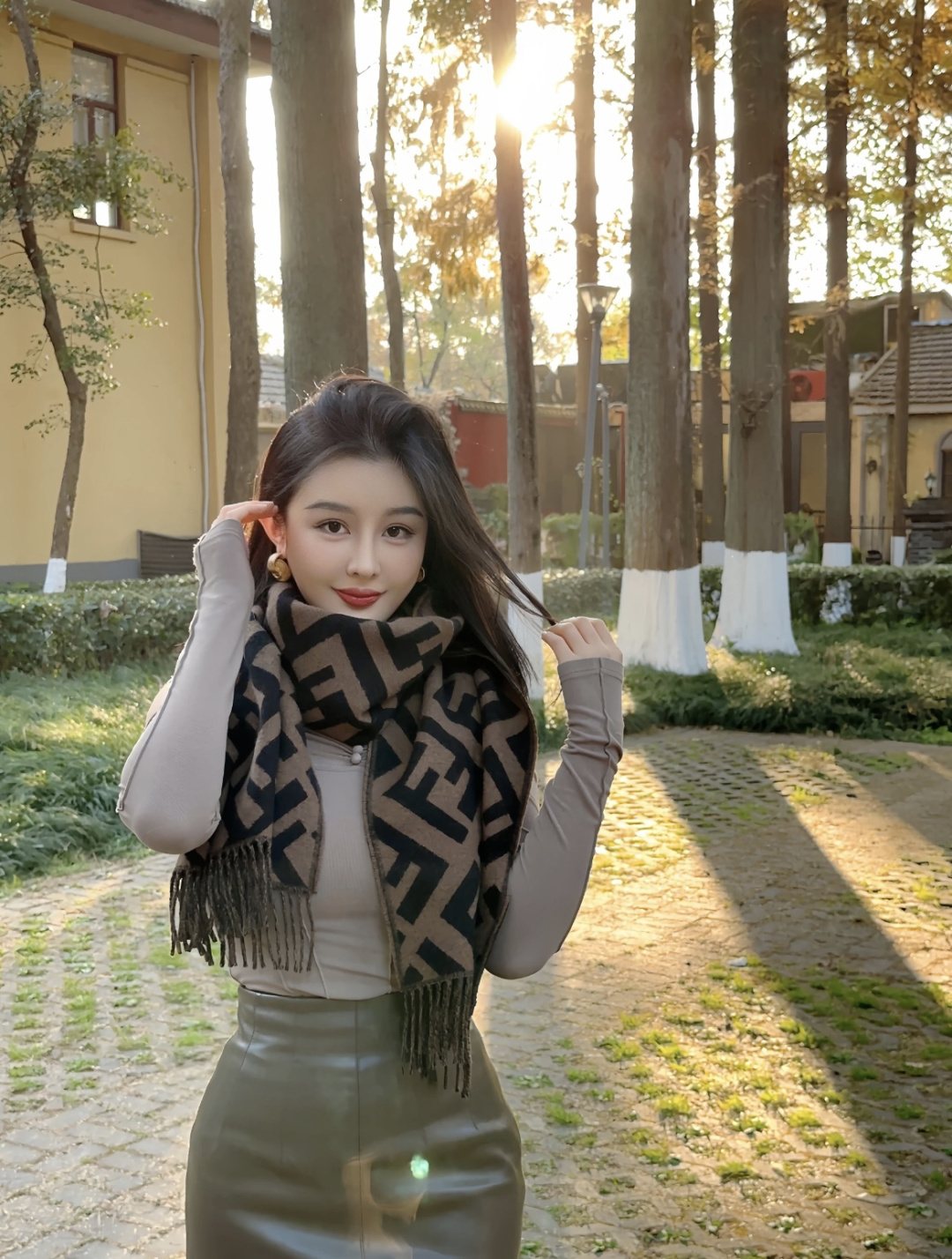 Fendi Geometric Fringed Scarf